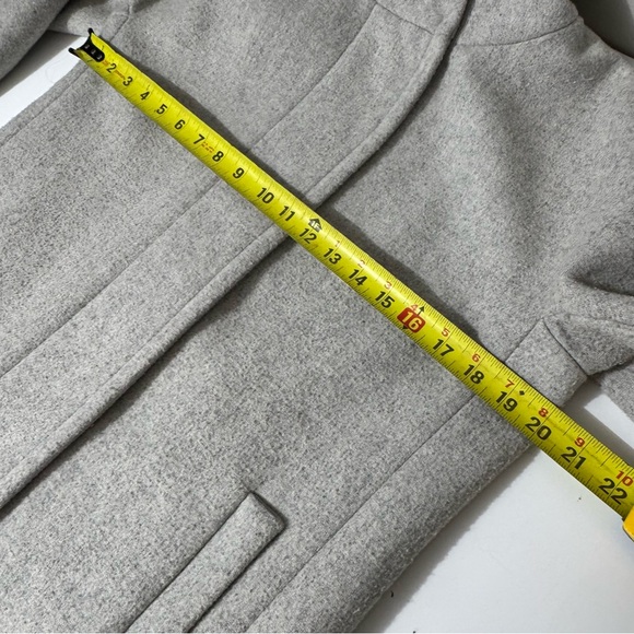 J. Crew wool blend funnel neck Light Gray minimalist, normcore Pea Coat - Picture 5 of 8